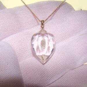 Yaprak kristal içinde Ayetel Kürsi 14 Ayar altın .